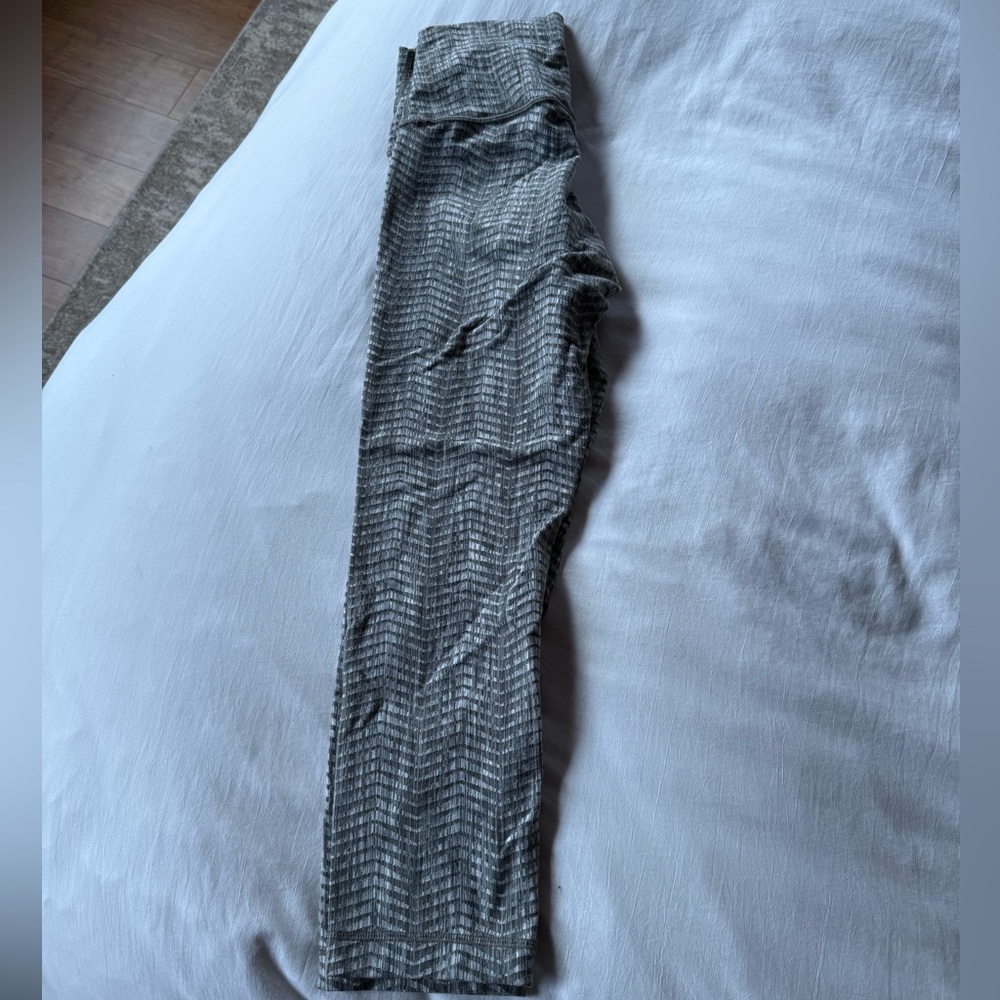 Gray and White Patterned Lululemon